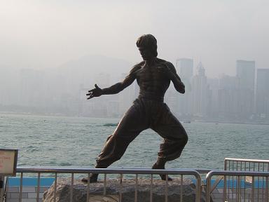 �u���[�X���[